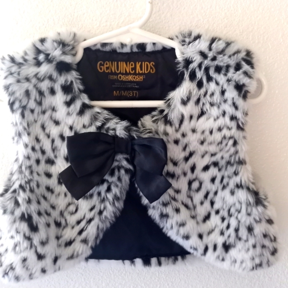Oshkosh toddlers leopard print vest